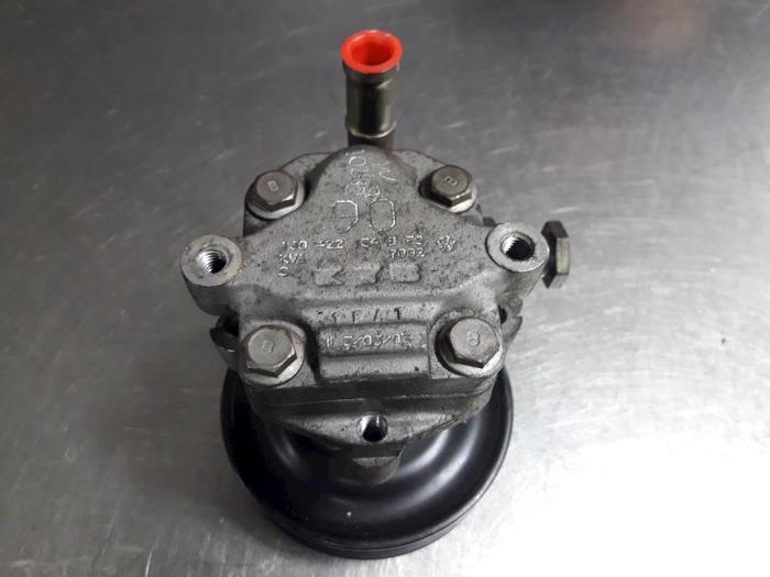 Stuurbekrachtiging Pomp van een Seat Leon (1M1) 1.6 16V 2003