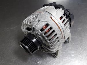 Gebruikte Dynamo Opel Meriva 1.6 16V Prijs € 35,00 Margeregeling aangeboden door Autobedrijf Broekhuis B.V.