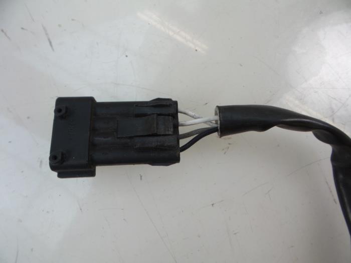Lambda Sonde van een Ferrari 360 Modena Spider 3.6 V8 40V 2005