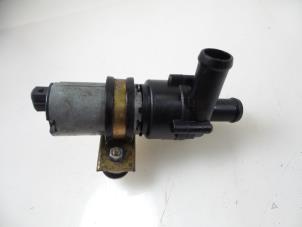 Gebruikte Waterpomp Ferrari 360 Modena Spider 3.6 V8 40V Prijs € 80,00 Margeregeling aangeboden door Autobedrijf Broekhuis B.V.