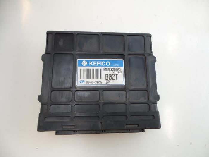 Gebruikte Computer Automatische Bak Hyundai Santa Fe I 2.7 V6 24V 4x4 Autom. Prijs € 50,00 Margeregeling aangeboden door Autobedrijf Broekhuis B.V.