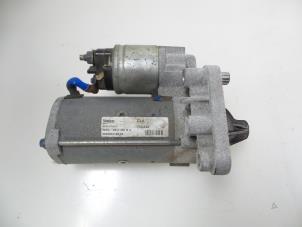 Gebruikte Startmotor Peugeot 5008 I (0A/0E) 1.6 HDiF 16V Prijs € 45,00 Margeregeling aangeboden door Autobedrijf Broekhuis B.V.