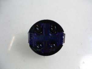 Gebruikte Regensensor Mercedes A (W176) 1.5 A-180 CDI, A-180d 16V Prijs € 25,00 Margeregeling aangeboden door Autobedrijf Broekhuis B.V.