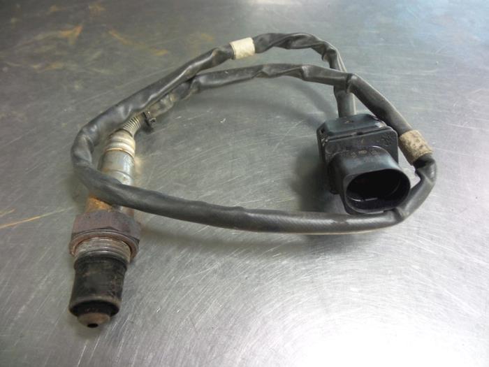 Gebruikte Lambda Sonde Volkswagen Transporter T5 2.0 TDI DRF Prijs € 30,25 Inclusief btw aangeboden door Autobedrijf Broekhuis B.V.