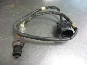 Gebruikte Lambda Sonde Volkswagen Transporter T5 2.0 TDI DRF Prijs € 30,25 Inclusief btw aangeboden door Autobedrijf Broekhuis B.V.