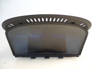 Gebruikte Display Interieur BMW 5 serie Touring (E61) 520d 16V Edition Fleet Prijs € 75,00 Margeregeling aangeboden door Autobedrijf Broekhuis B.V.