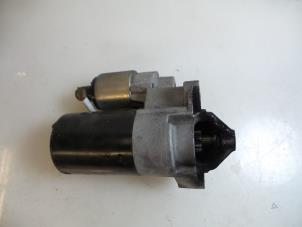 Gebruikte Startmotor Renault Scénic II (JM) 2.0 16V Prijs € 35,00 Margeregeling aangeboden door Autobedrijf Broekhuis B.V.