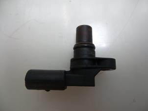 Gebruikte Nokkenas Sensor Audi A6 Avant (C6) 2.4 V6 24V Prijs € 10,00 Margeregeling aangeboden door Autobedrijf Broekhuis B.V.