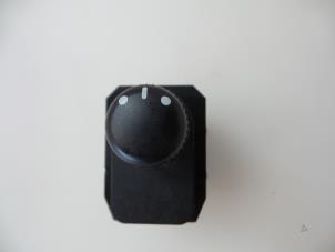 Gebruikte Spiegel Schakelaar Suzuki SX4 (EY/GY) 1.6 16V VVT Comfort,Exclusive Autom. Prijs € 10,00 Margeregeling aangeboden door Autobedrijf Broekhuis B.V.