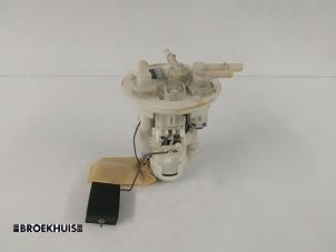 Gebruikte Tank element Pomp Suzuki Alto (RF410) 1.1 16V Prijs € 25,00 Margeregeling aangeboden door Autobedrijf Broekhuis B.V.