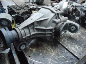 Gebruikte Differentieel achter Porsche Cayenne (9PA) 4.5 S V8 32V Prijs € 250,00 Margeregeling aangeboden door Autobedrijf Broekhuis B.V.