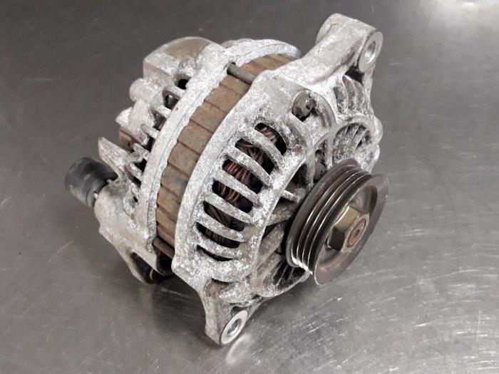 Gebruikte Alternator Chrysler PT Cruiser 2.0 16V Prijs € 35,00 Margeregeling aangeboden door Autobedrijf Broekhuis B.V.