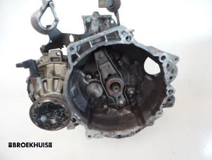 Gebruikte Versnellingsbak Volkswagen New Beetle (9C1/9G1) 1.9 TDI 90 Prijs op aanvraag aangeboden door Autobedrijf Broekhuis B.V.