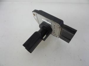 Gebruikte Luchtmassameter Ford Mondeo III Wagon 2.0 TDCi 130 16V Prijs € 25,00 Margeregeling aangeboden door Autobedrijf Broekhuis B.V.