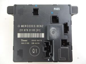 Gebruikte Deur module Mercedes E (W211) 2.2 E-220 CDI 16V Prijs € 30,00 Margeregeling aangeboden door Autobedrijf Broekhuis B.V.