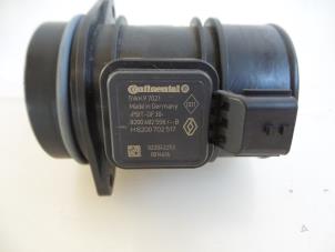 Gebruikte Luchtmassameter Renault Clio III (BR/CR) 1.5 dCi FAP Prijs € 15,00 Margeregeling aangeboden door Autobedrijf Broekhuis B.V.