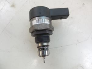 Gebruikte Druksensor Mercedes Sprinter 3,5t (906.63) 311 CDI 16V Prijs € 30,25 Inclusief btw aangeboden door Autobedrijf Broekhuis B.V.