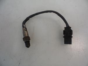 Gebruikte Lambda Sonde Mercedes A (W169) 2.0 A-200 CDI 16V Prijs € 10,00 Margeregeling aangeboden door Autobedrijf Broekhuis B.V.