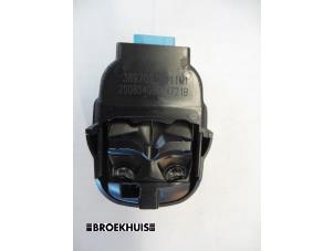 Gebruikte Sensor Remassistent Honda Accord Tourer (CW) 2.4 i-VTEC 16V Prijs € 25,00 Margeregeling aangeboden door Autobedrijf Broekhuis B.V.