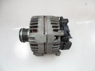 Gebruikte Dynamo Opel Corsa D 1.4 16V Twinport Prijs € 35,00 Margeregeling aangeboden door Autobedrijf Broekhuis B.V.