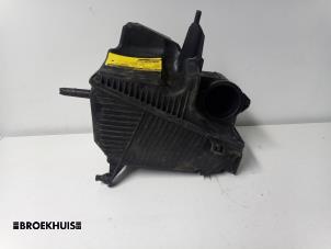 Gebruikte Luchtfilterhuis Mercedes Citan (415.6) 1.5 109 CDI Prijs € 42,35 Inclusief btw aangeboden door Autobedrijf Broekhuis B.V.