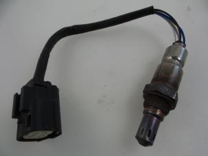 Gebruikte Lambda Sonde Ford Grand C-Max (DXA) 1.5 TDCi 95 16V Prijs € 40,00 Margeregeling aangeboden door Autobedrijf Broekhuis B.V.