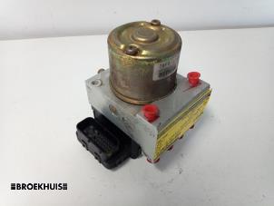 Gebruikte ABS Pomp Suzuki Alto (RF410) 1.1 16V Prijs € 40,00 Margeregeling aangeboden door Autobedrijf Broekhuis B.V.