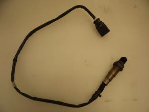 Gebruikte Lambda Sonde Porsche Cayenne II (92A) 3.0 S E-Hybrid 24V Prijs € 80,00 Margeregeling aangeboden door Autobedrijf Broekhuis B.V.