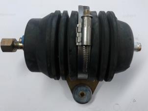 Gebruikte Tank element Pomp Porsche 911 (993) 3.6 Carrera 2 Prijs € 150,00 Margeregeling aangeboden door Autobedrijf Broekhuis B.V.