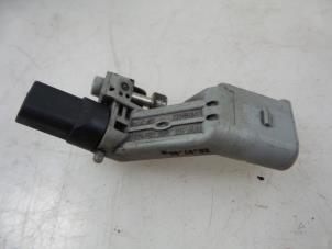 Gebruikte Krukas sensor Skoda Octavia Combi (1Z5) 1.6 TDI Greenline Prijs € 15,00 Margeregeling aangeboden door Autobedrijf Broekhuis B.V.