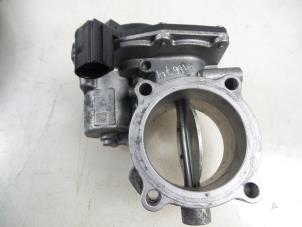 Gebruikte Gasklephuis Volvo V40 (MV) 1.6 D2 Prijs € 50,00 Margeregeling aangeboden door Autobedrijf Broekhuis B.V.