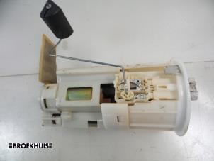Gebruikte Tank element Pomp Toyota Prius (NHW11L) 1.5 16V Prijs € 25,00 Margeregeling aangeboden door Autobedrijf Broekhuis B.V.