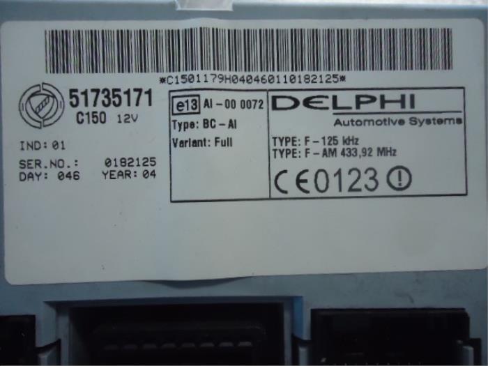 Inspuitcomputer van een Fiat Doblo (223A/119) 1.3 JTD 16V Multijet 2004
