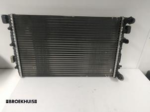 Gebruikte Radiateur Skoda Fabia (6Y5) 1.4i 16V Prijs € 25,00 Margeregeling aangeboden door Autobedrijf Broekhuis B.V.