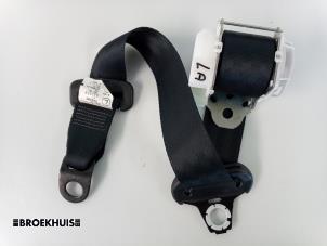 Gebruikte Veiligheidsgordel links-achter Citroen C1 1.0 12V Prijs € 15,00 Margeregeling aangeboden door Autobedrijf Broekhuis B.V.