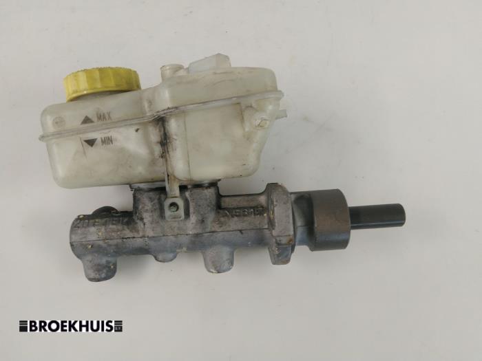 Gebruikte Hoofdremcilinder Skoda Fabia (6Y2) 1.4i 16V Prijs € 15,00 Margeregeling aangeboden door Autobedrijf Broekhuis B.V.