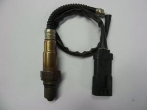 Gebruikte Lambda Sonde Renault Scénic II (JM) 1.6 16V Prijs € 15,00 Margeregeling aangeboden door Autobedrijf Broekhuis B.V.