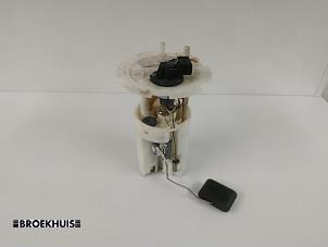 Gebruikte Tank element Pomp Chevrolet Kalos (SF48) 1.2 Prijs € 25,00 Margeregeling aangeboden door Autobedrijf Broekhuis B.V.