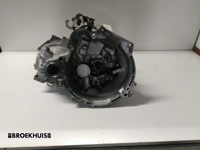 Gebruikte Versnellingsbak Hyundai Accent II/Excel II/Pony 1.3i 12V Hatchback Prijs op aanvraag aangeboden door Autobedrijf Broekhuis B.V.