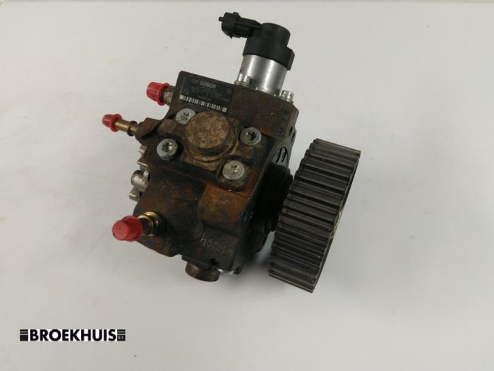 Gebruikte Brandstofpomp Mechanisch Ford Focus 2 1.6 TDCi 16V 90 Prijs € 50,00 Margeregeling aangeboden door Autobedrijf Broekhuis B.V.