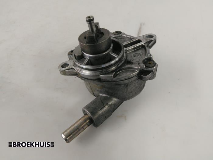 Gebruikte Vacuumpomp (Diesel) Mercedes Sprinter 3t (903) 316 CDI 20V Prijs € 24,20 Inclusief btw aangeboden door Autobedrijf Broekhuis B.V.