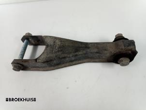 Gebruikte Motorrubber Mercedes V (638.2) V-220 2.2 CDI 16V Prijs € 18,15 Inclusief btw aangeboden door Autobedrijf Broekhuis B.V.