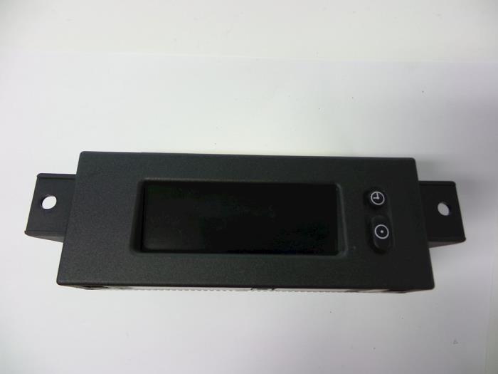 Gebruikte Display Interieur Opel Combo (Corsa C) 1.3 CDTI 16V Prijs € 25,00 Margeregeling aangeboden door Autobedrijf Broekhuis B.V.