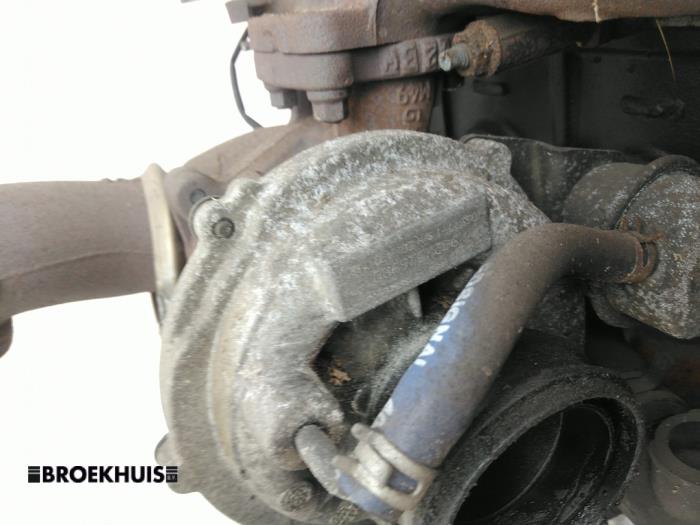 Motor van een Peugeot 406 (8B) 2.0 HDi 90 1999