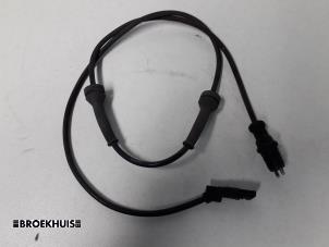 Gebruikte ABS Sensor Renault Scénic II (JM) 1.6 16V Prijs € 10,00 Margeregeling aangeboden door Autobedrijf Broekhuis B.V.
