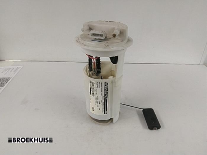Gebruikte Tank element Pomp Citroen Berlingo Cinqspace, Multispace 1.4 Prijs € 20,00 Margeregeling aangeboden door Autobedrijf Broekhuis B.V.