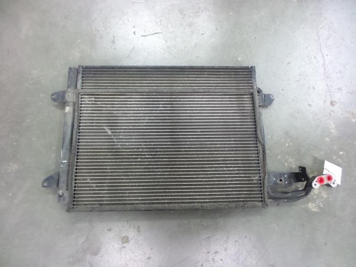 Gebruikte Airco Radiateur Volkswagen Caddy III (2KA,2KH,2CA,2CH) 1.9 TDI Prijs € 20,00 Margeregeling aangeboden door Autobedrijf Broekhuis B.V.