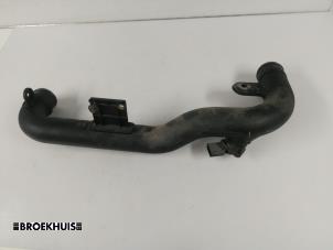 Gebruikte Intercooler Buis Audi A4 (B5) 1.9 TDI Prijs € 15,00 Margeregeling aangeboden door Autobedrijf Broekhuis B.V.