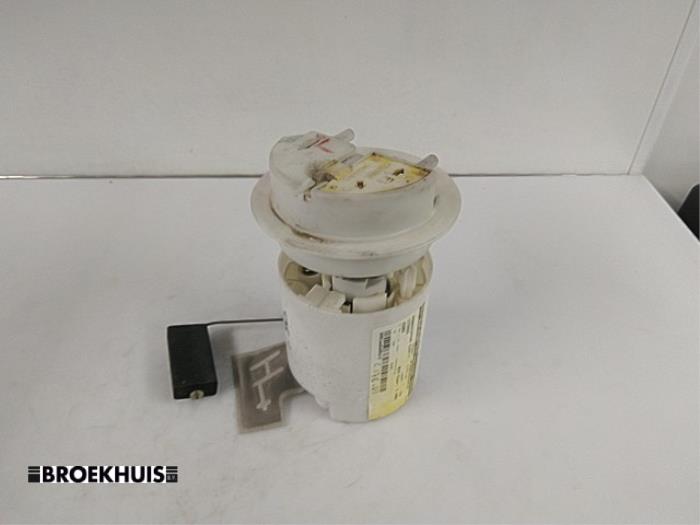 Gebruikte Tank element Pomp Citroen Xsara Break (N2) 1.4i X,SX,Societe Prijs € 15,00 Margeregeling aangeboden door Autobedrijf Broekhuis B.V.