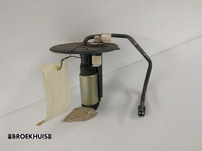 Gebruikte Tank element Pomp Mitsubishi Lancer Wagon (CB/CD) 1.6i 16V Prijs € 15,00 Margeregeling aangeboden door Autobedrijf Broekhuis B.V.